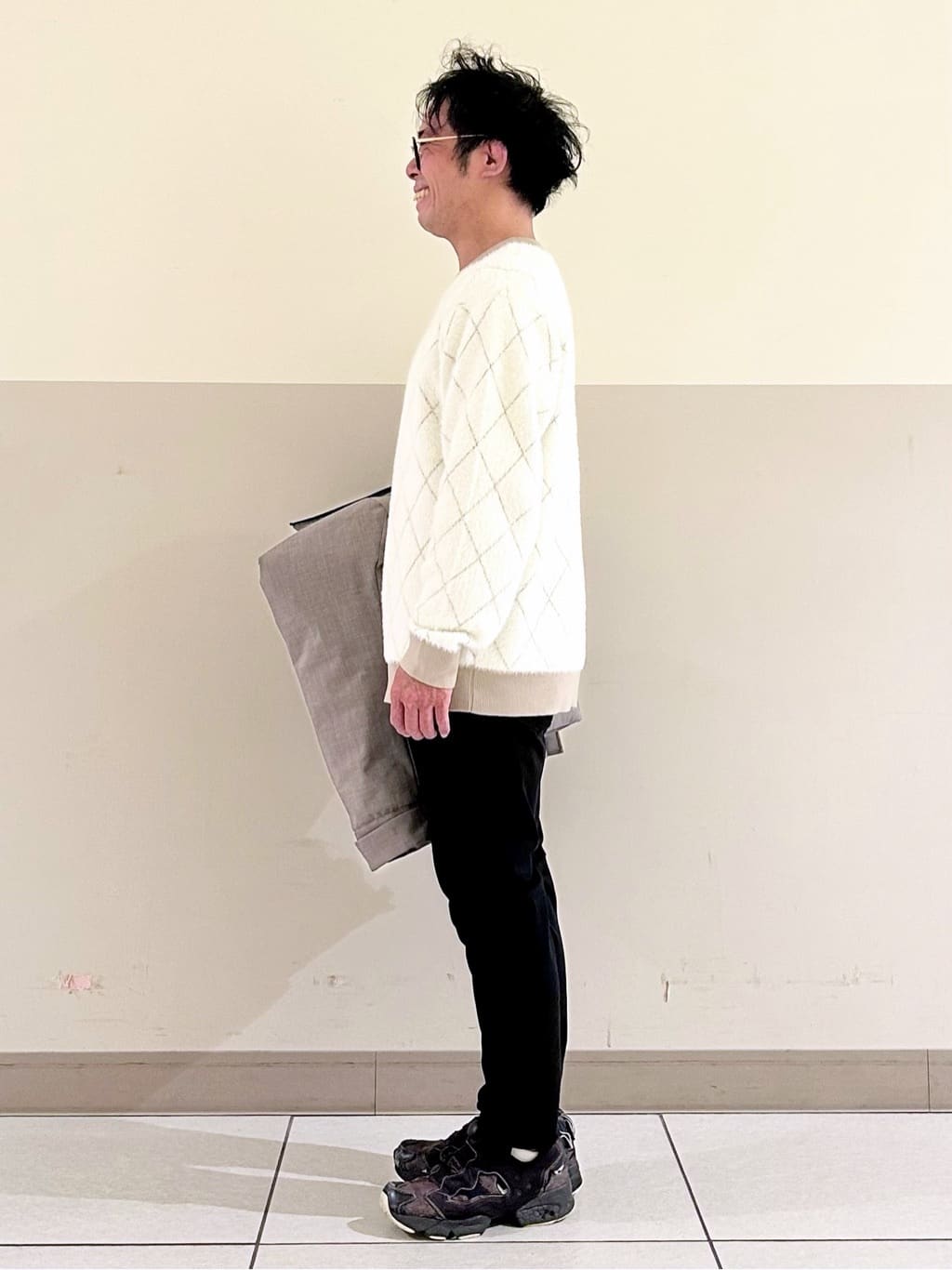 KENJI Iさんの「THE SHOP TK｜【軽くて、暖かい】SORONA／ソロナ 中綿ブルゾン 防風/軽量/洗濯機OK/フード脱着可」を使ったコーディネート