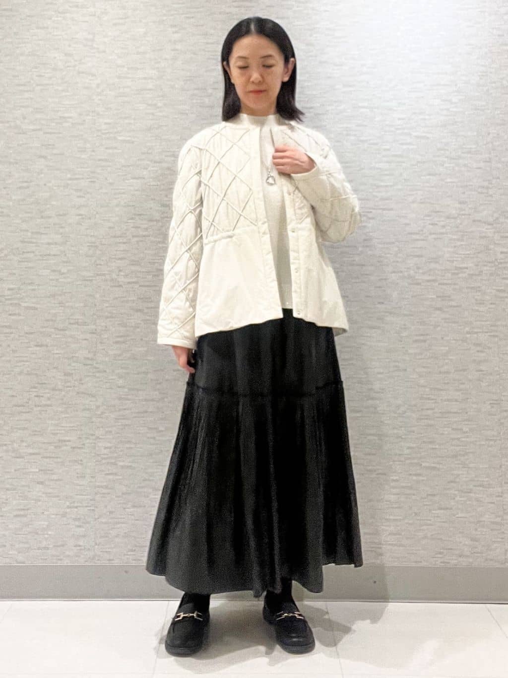 marikoさんの「Reflect｜【気軽な羽織に◎】中綿キルティングショートコート」を使ったコーディネート