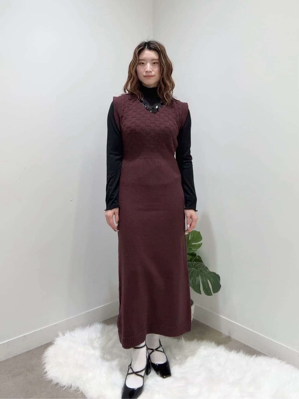 Suma Una本部スタッフさんの「SunaUna｜【COLLECTION LINE】スパンコール ニットワンピース」を使ったコーディネート