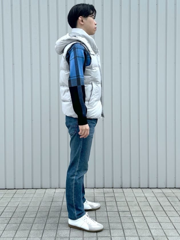 イッシーさんの「TAKEO KIKUCHI｜【袖取り外し可】デタッチャブル ダウンブルゾン」を使ったコーディネート