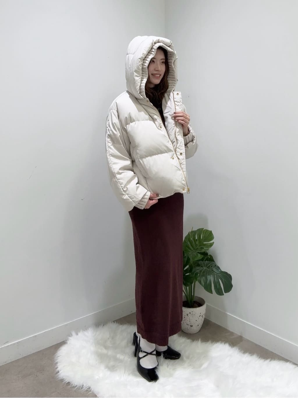 Suma Una本部スタッフさんの「SunaUna｜【COLLECTION LINE】スパンコール ニットワンピース」を使ったコーディネート