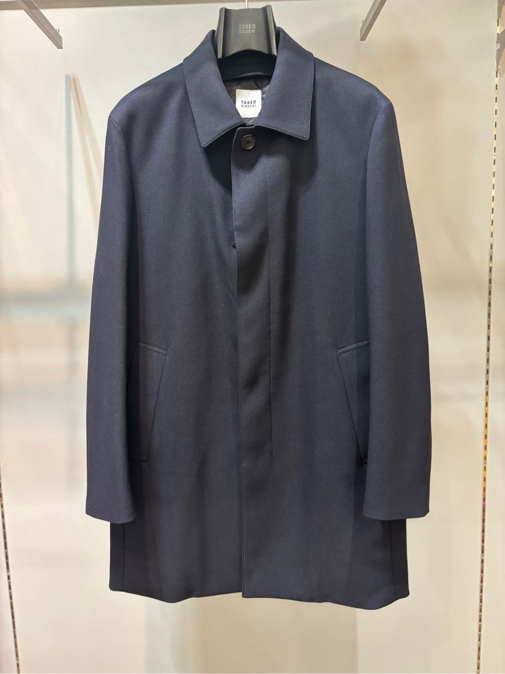 ヒナさんの「TAKEO KIKUCHI｜【ダウンライナー付き】メランジ ステンカラー コート」を使ったコーディネート