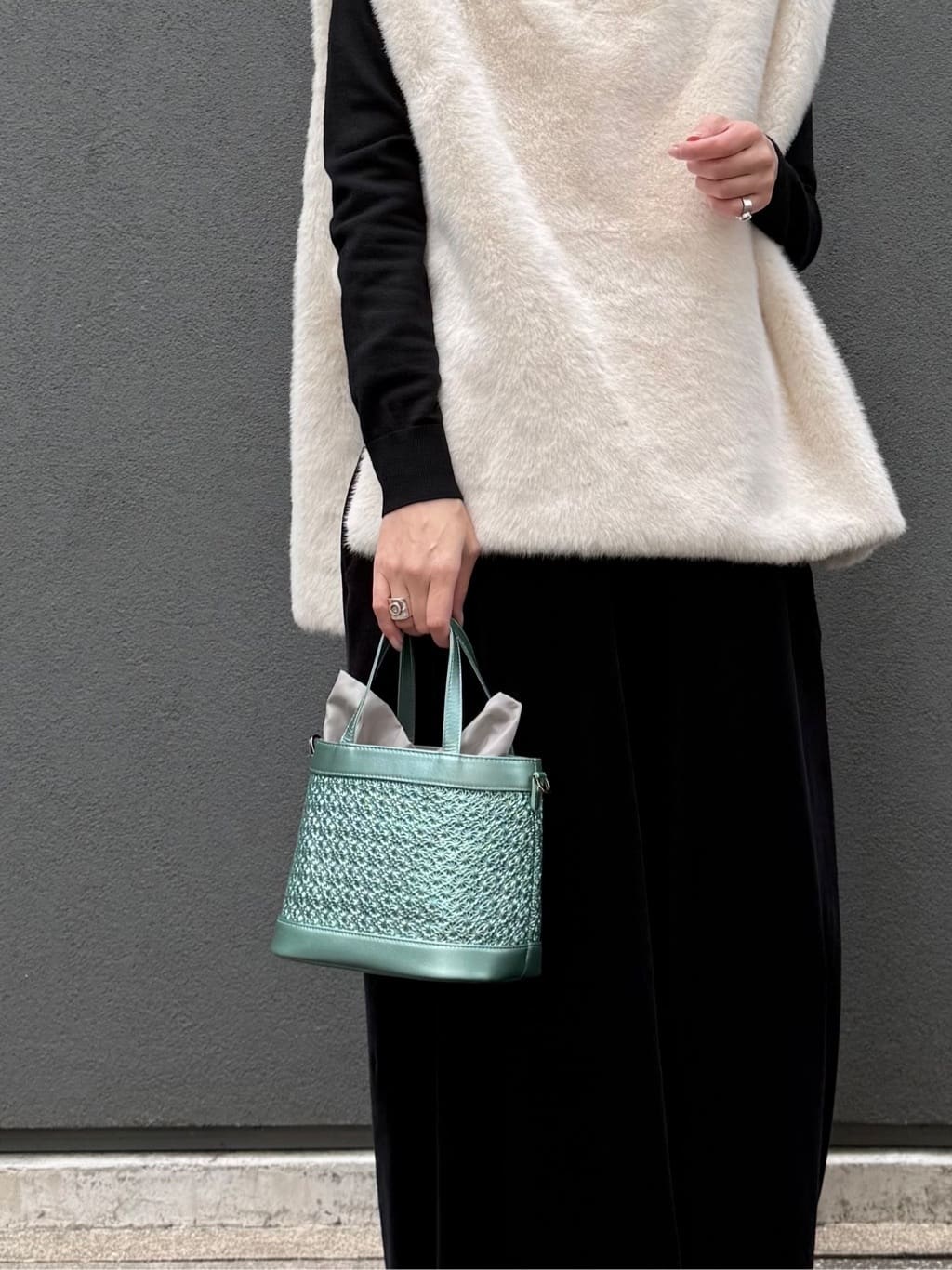 Kさんの「HIROKO HAYASHI｜GIRASOLE PIPERITA（ジラソーレ ピペリータ）2wayショルダーバッグ」を使ったコーディネート