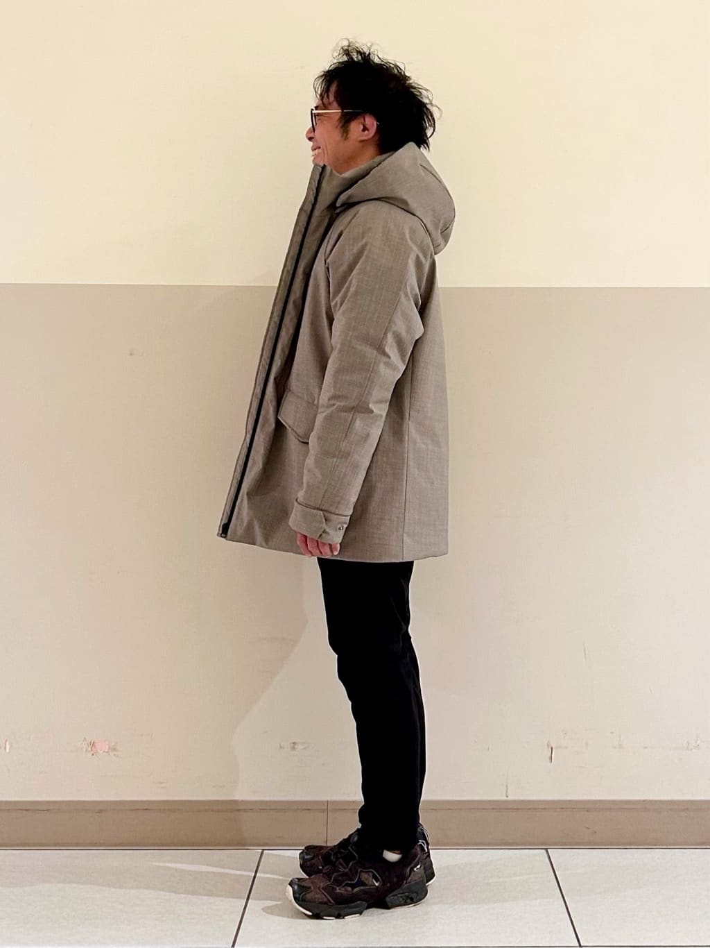 KENJI Iさんの「THE SHOP TK｜【軽くて、暖かい】SORONA／ソロナ 中綿ブルゾン 防風/軽量/洗濯機OK/フード脱着可」を使ったコーディネート