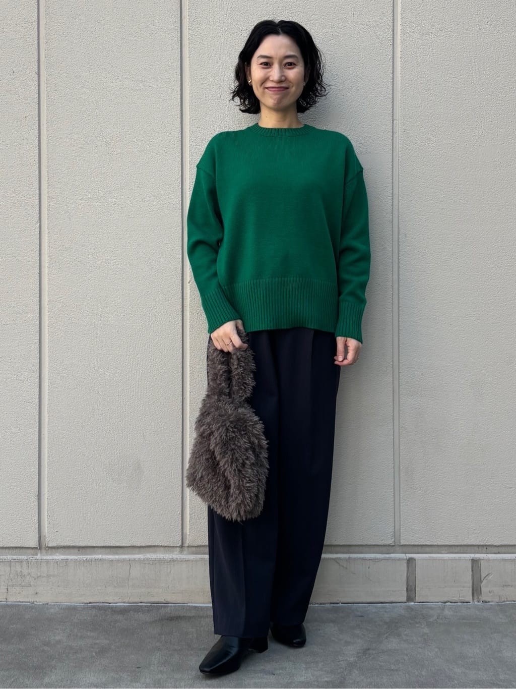 mhさんの「OPAQUE.CLIP｜ピンストライプイージーワイドパンツ【吸湿発熱／ストレッチ／洗濯機OK】」を使ったコーディネート