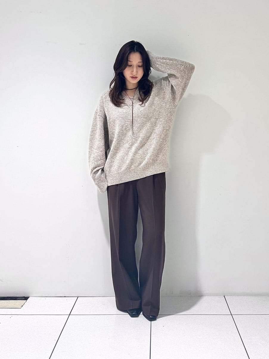 そんさんの「INDIVI｜Comfy SET UP｜イージーストレートワイドパンツ【セットアップ対応／通勤/カセット服】」を使ったコーディネート