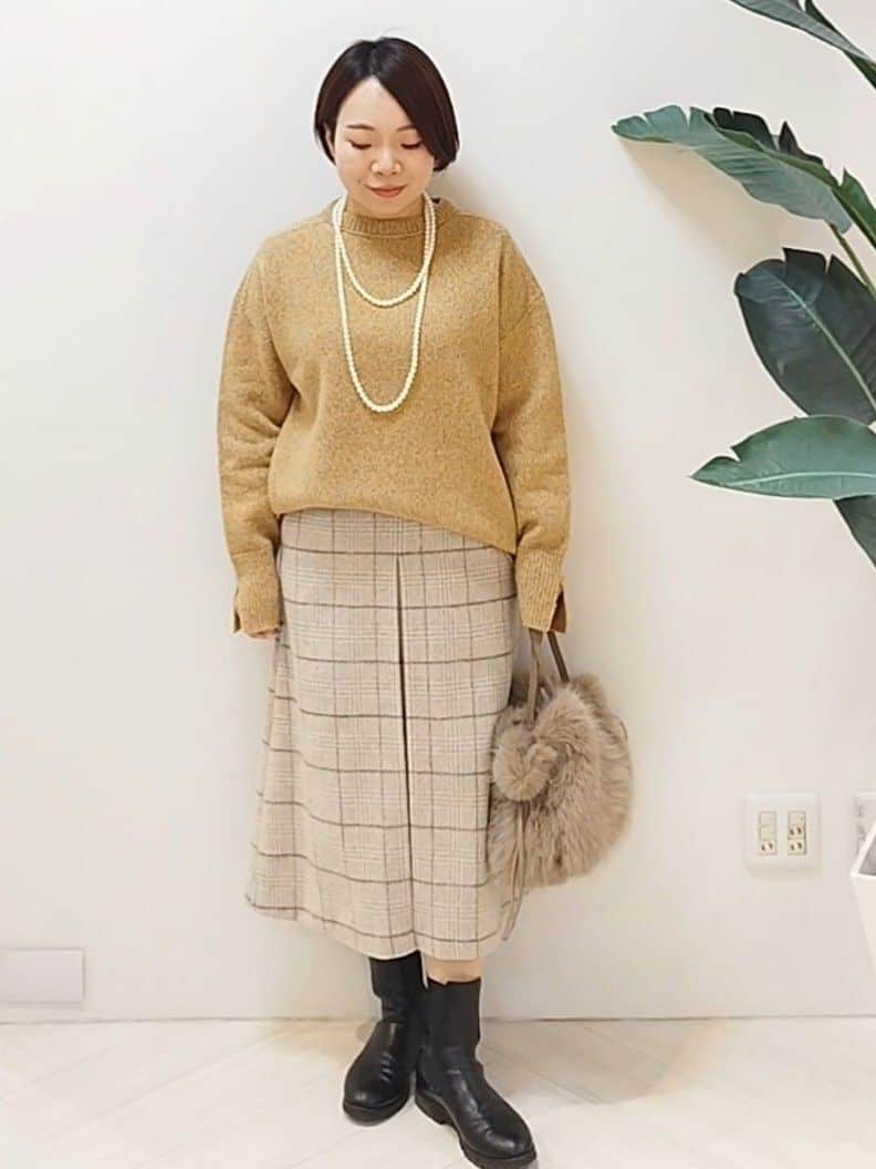 s u g iさんの「UNTITLED｜【定番人気！】2Wayドロストフェイクファートート」を使ったコーディネート