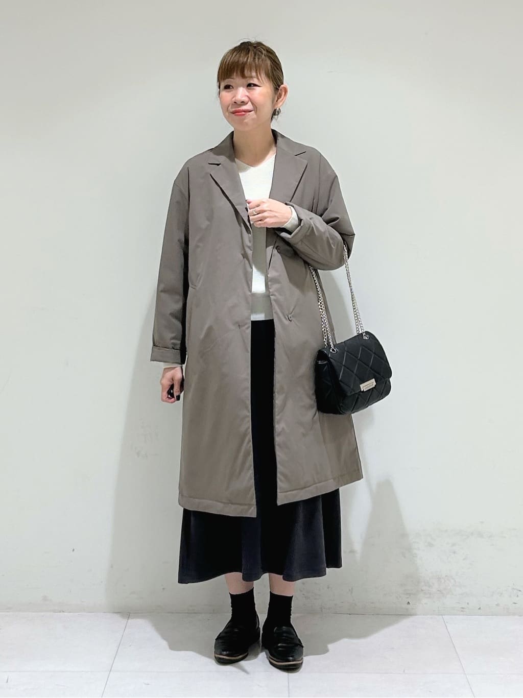 tsuyuさんの「INDIVI｜【超軽量／蓄熱】ライトパフチェスターコート」を使ったコーディネート