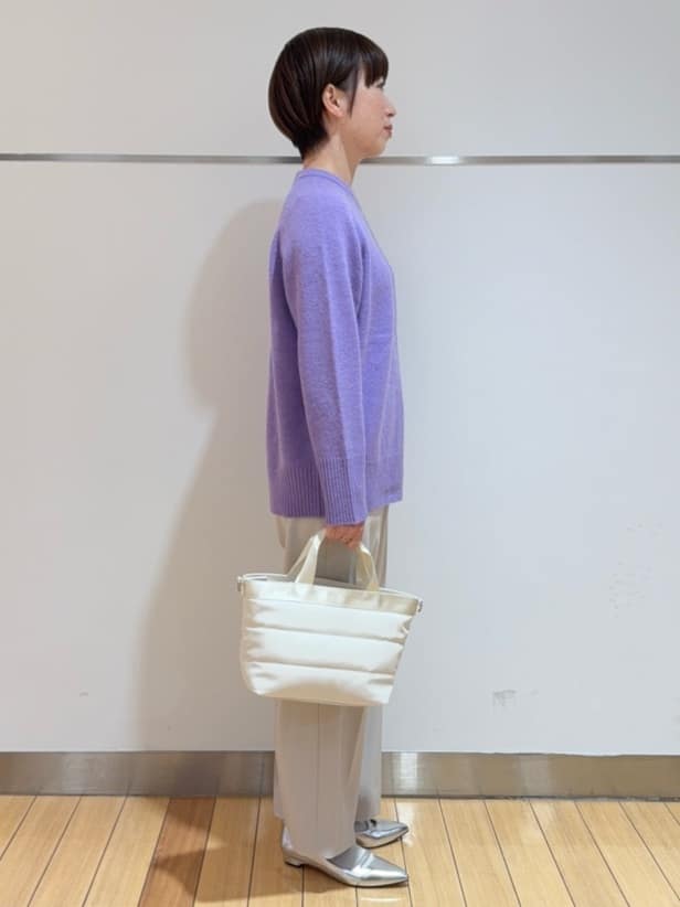 あやさんの「UNTITLED｜【重ね着もおすすめ/洗える】ウールカシミヤ クルーネックニット」を使ったコーディネート