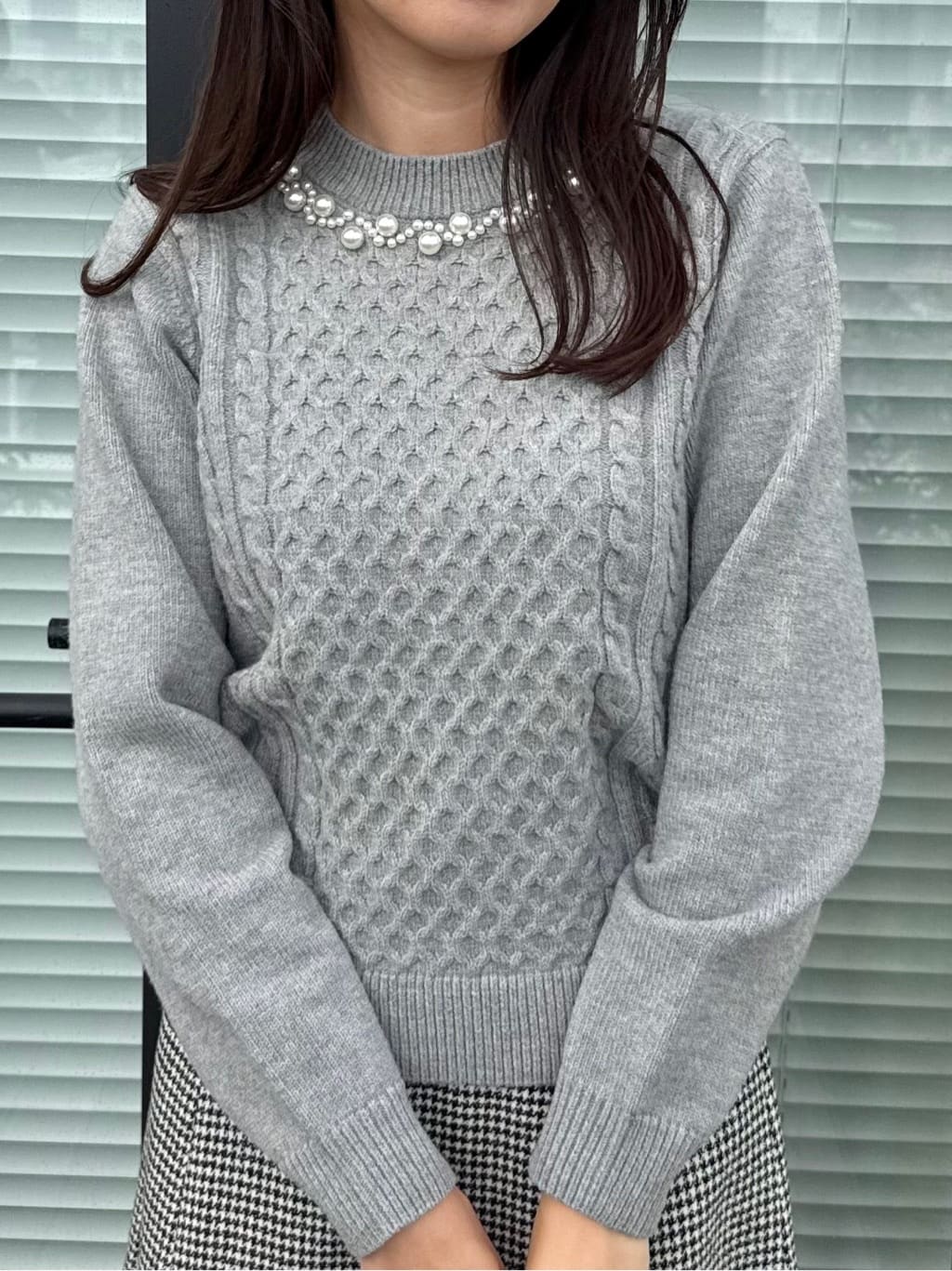 teiさんの「Couture brooch｜フェイクファーチェーンバッグ」を使ったコーディネート