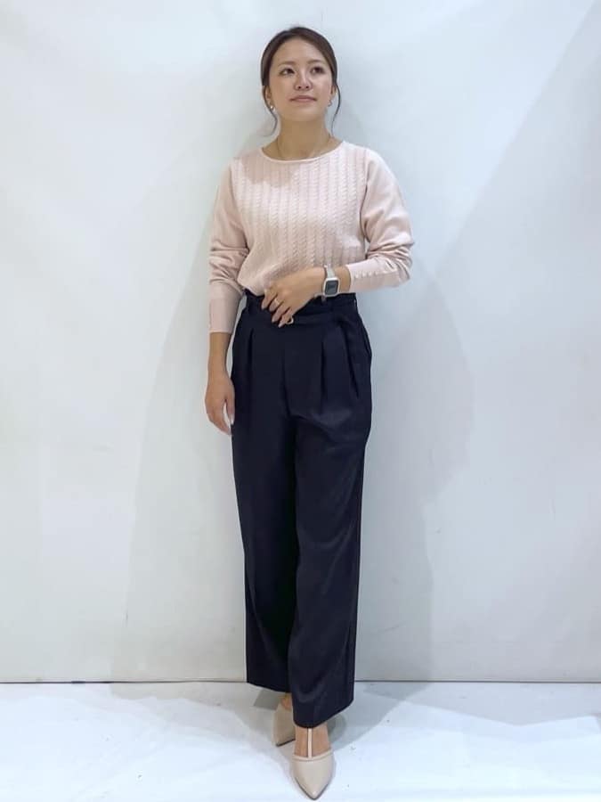 manaさんの「OPAQUE.CLIP｜ベルト付き2タックワイドパンツ【洗濯機OK／ストレッチ／防シワ／イージーアイロン】」を使ったコーディネート