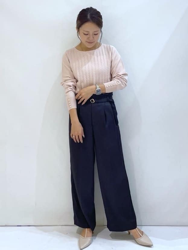 manaさんの「OPAQUE.CLIP｜ベルト付き2タックワイドパンツ【洗濯機OK／ストレッチ／防シワ／イージーアイロン】」を使ったコーディネート