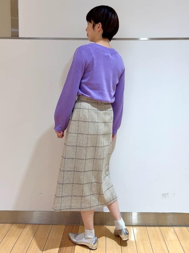 あやさんの「UNTITLED｜【きれいめ/洗える】ラメ入りワイドボートネックニット」を使ったコーディネート