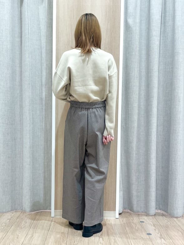 みーちゃんさんの「grove｜【選べる着丈/多機能】裏起毛ハイパーストレッチワイドパンツ」を使ったコーディネート
