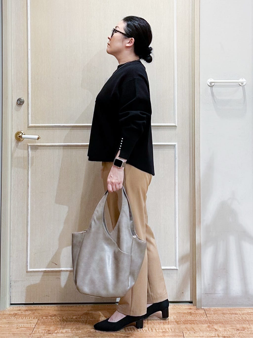 umeさんの「SHOO･LA･RUE｜【洗濯機可/S-LL】美脚見え あったか裏起毛 テーパードパンツ」を使ったコーディネート