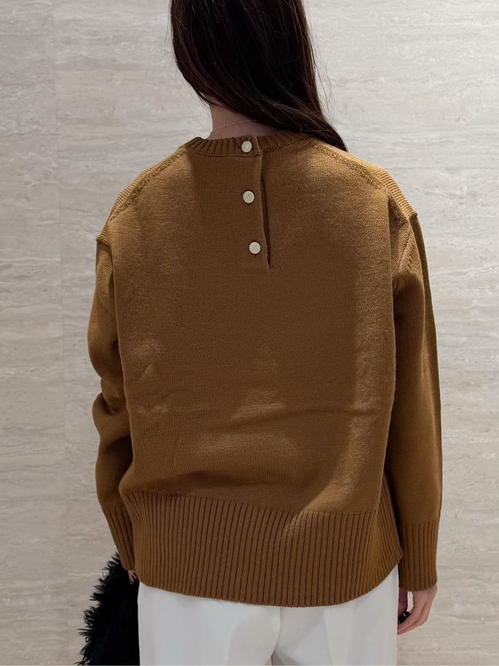 Hinaさんの「OPAQUE.CLIP｜ウォームタッチ イージーテーパードパンツ【洗濯機洗OK／ストレッチ】」を使ったコーディネート