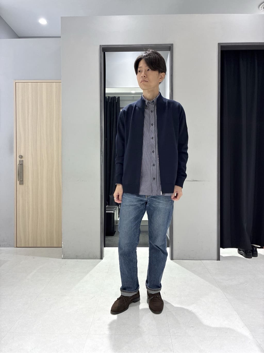 わいずみさんの「TAKEO KIKUCHI｜【JUST ONE LAYER】ダウンファブリック ジップアップ フード ブルゾン」を使ったコーディネート
