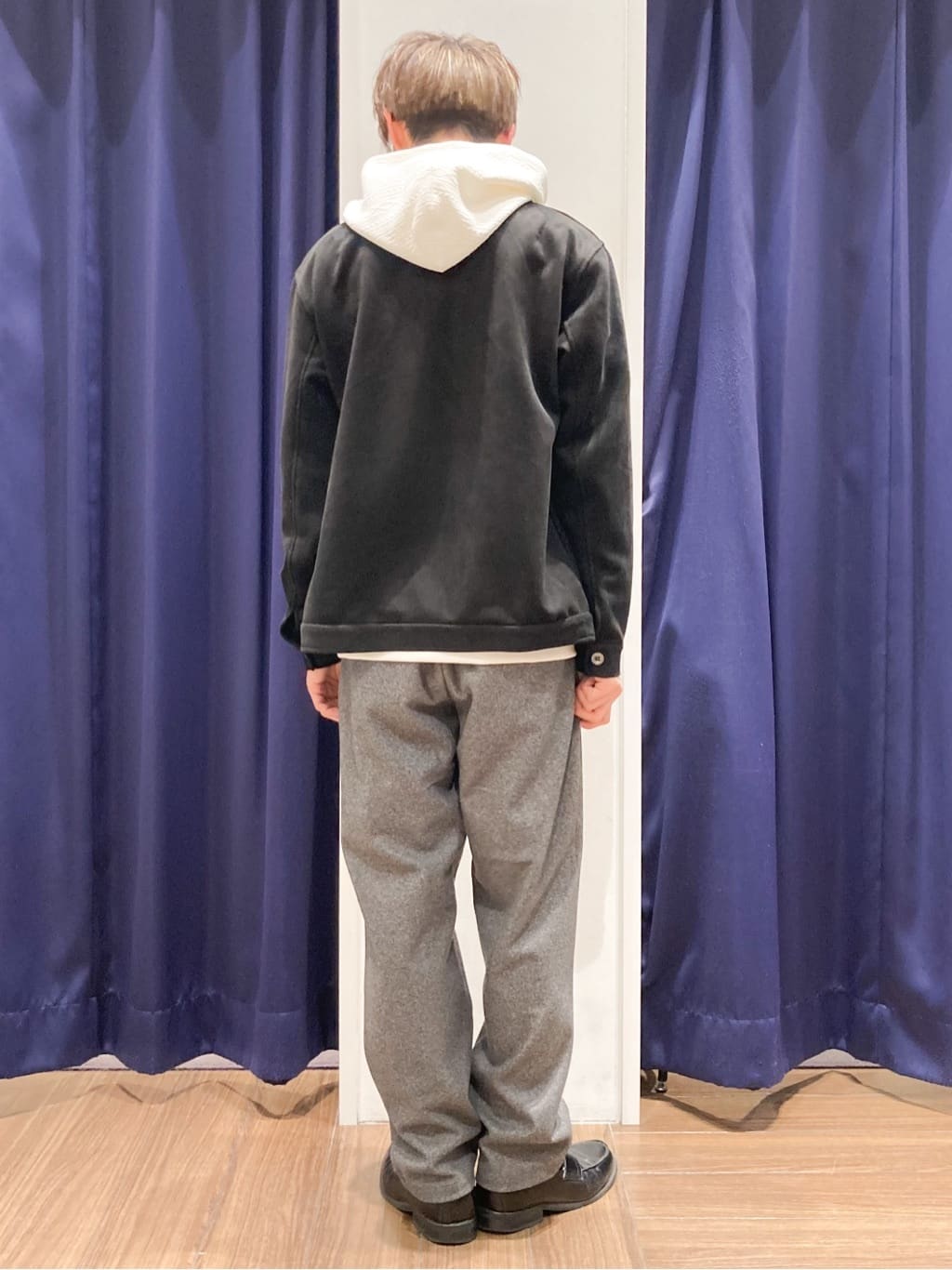 つーじーさんの「THE SHOP TK｜フクレキルトパーカ 【洗濯機OK】」を使ったコーディネート