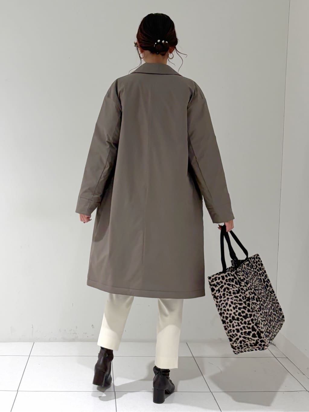 shioriさんの「INDIVI｜【冬ニット人気NO．1！／カシミヤ混】ミドルゲージハイネックニット」を使ったコーディネート