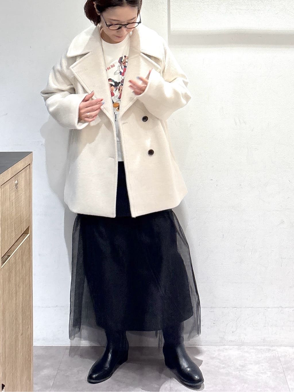 たけねぇさんの「OPAQUE.CLIP｜カシミヤブレンドウールミドルピーコート」を使ったコーディネート