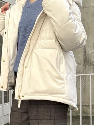 ga_riさんの「THE SHOP TK｜【すっきり見えシルエット】上品ふわもこ中綿ブルゾン」を使ったコーディネート