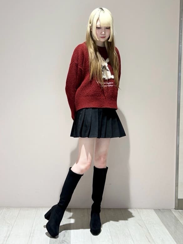 しおりんさんの「ESPERANZA｜ゆる傾斜ロングブーツ」を使ったコーディネート
