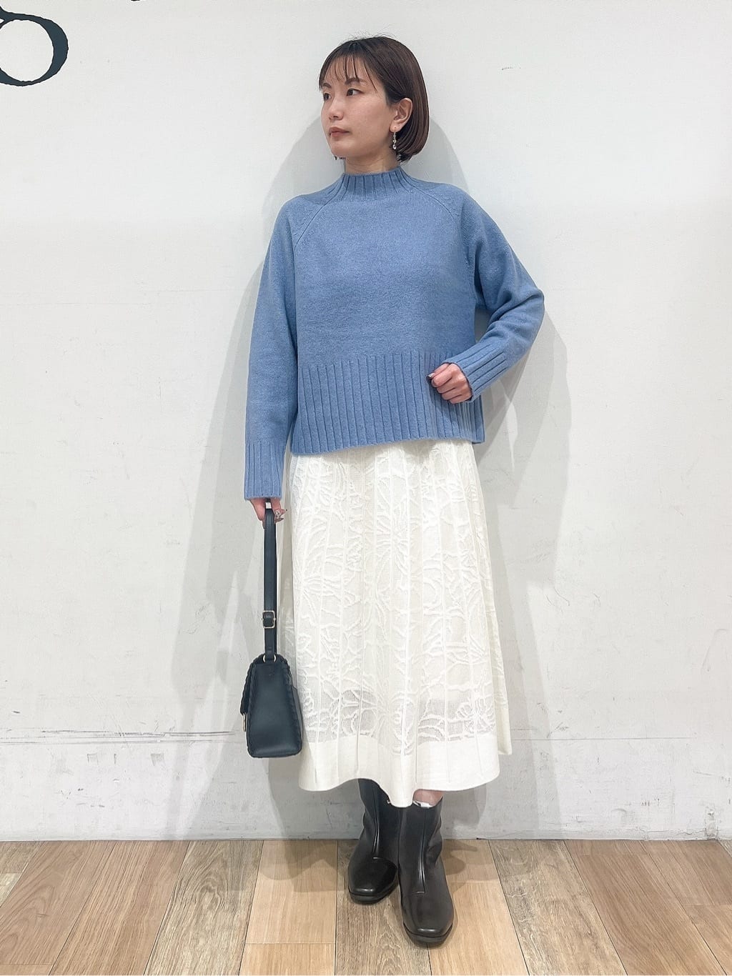 山さんさんの「grove｜【洗える】バックリブ切替ニット」を使ったコーディネート