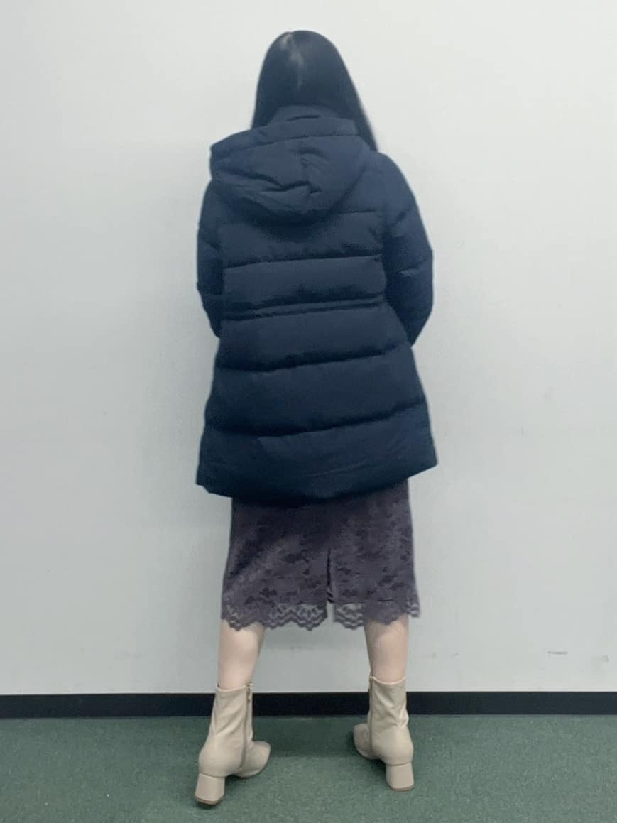 Hitomiさんの「index｜KAWADAダウンドロストミドルコート【撥水／洗濯機OK／2WAY／静電気防止裏地】《XS～3L》」を使ったコーディネート