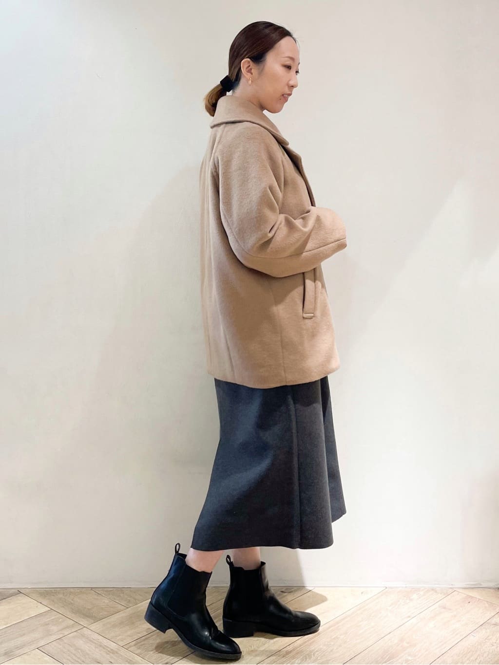 makiさんの「index｜カシミヤブレンドウールミドルピーコート」を使ったコーディネート