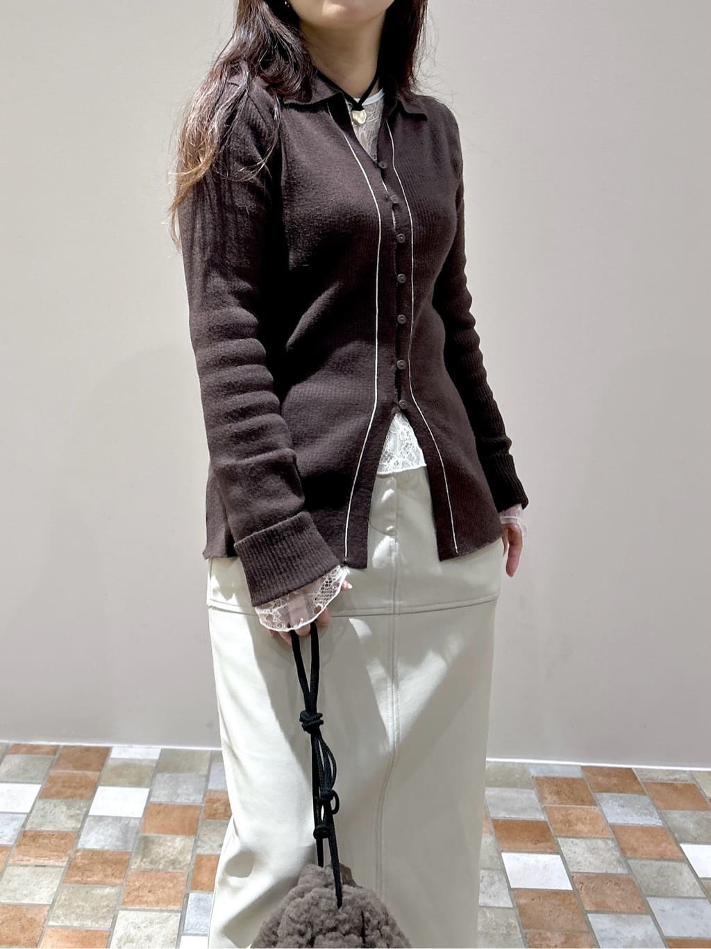 よねさんの「INDIVI｜レースストレッチカットソー」を使ったコーディネート