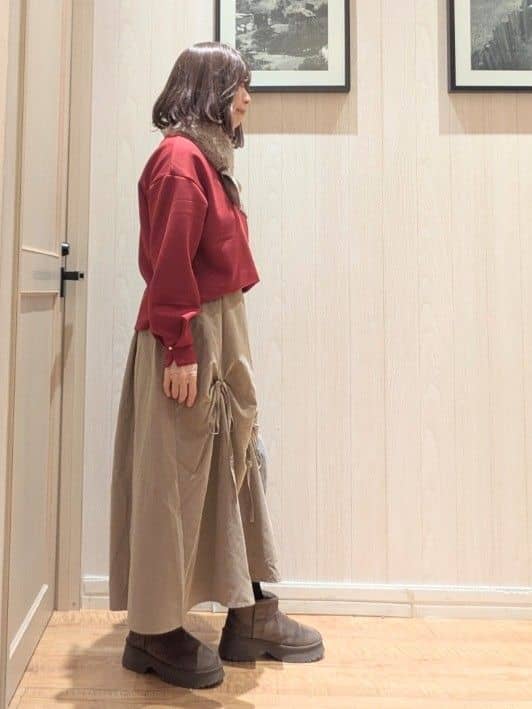 ゆーさんさんの「SHOO･LA･RUE｜リボンタック ピーチ起毛 フレアスカート」を使ったコーディネート