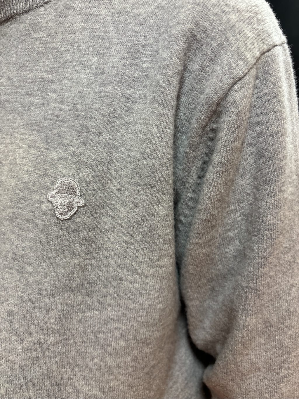 おーのさんの「TAKEO KIKUCHI｜【Air Palette Knit】ワンポイント カラーニット プルオーバー」を使ったコーディネート