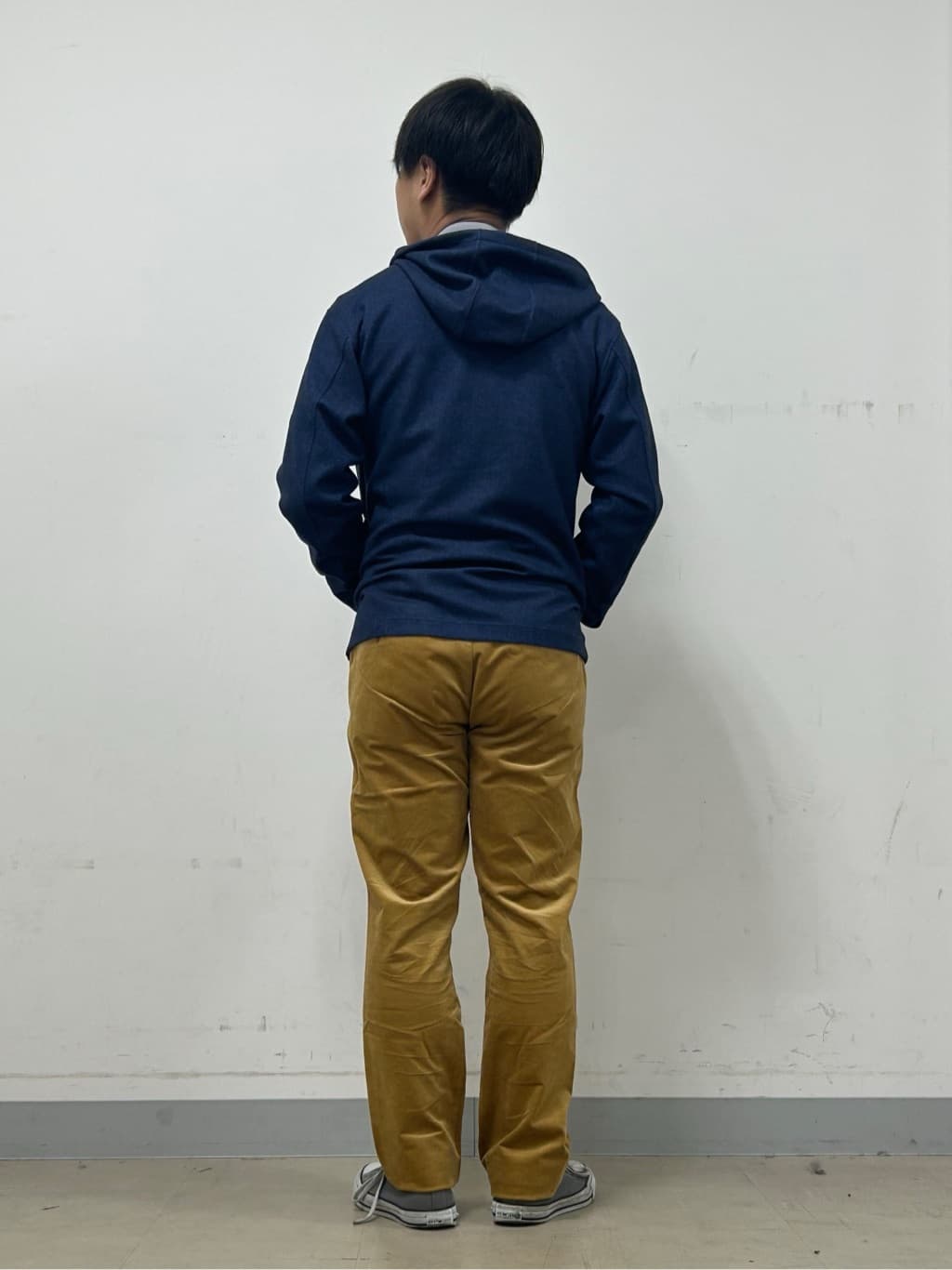 Hiroさんの「TAKEO KIKUCHI｜【JUST ONE LAYER】ダウンファブリックZIPパーカー」を使ったコーディネート