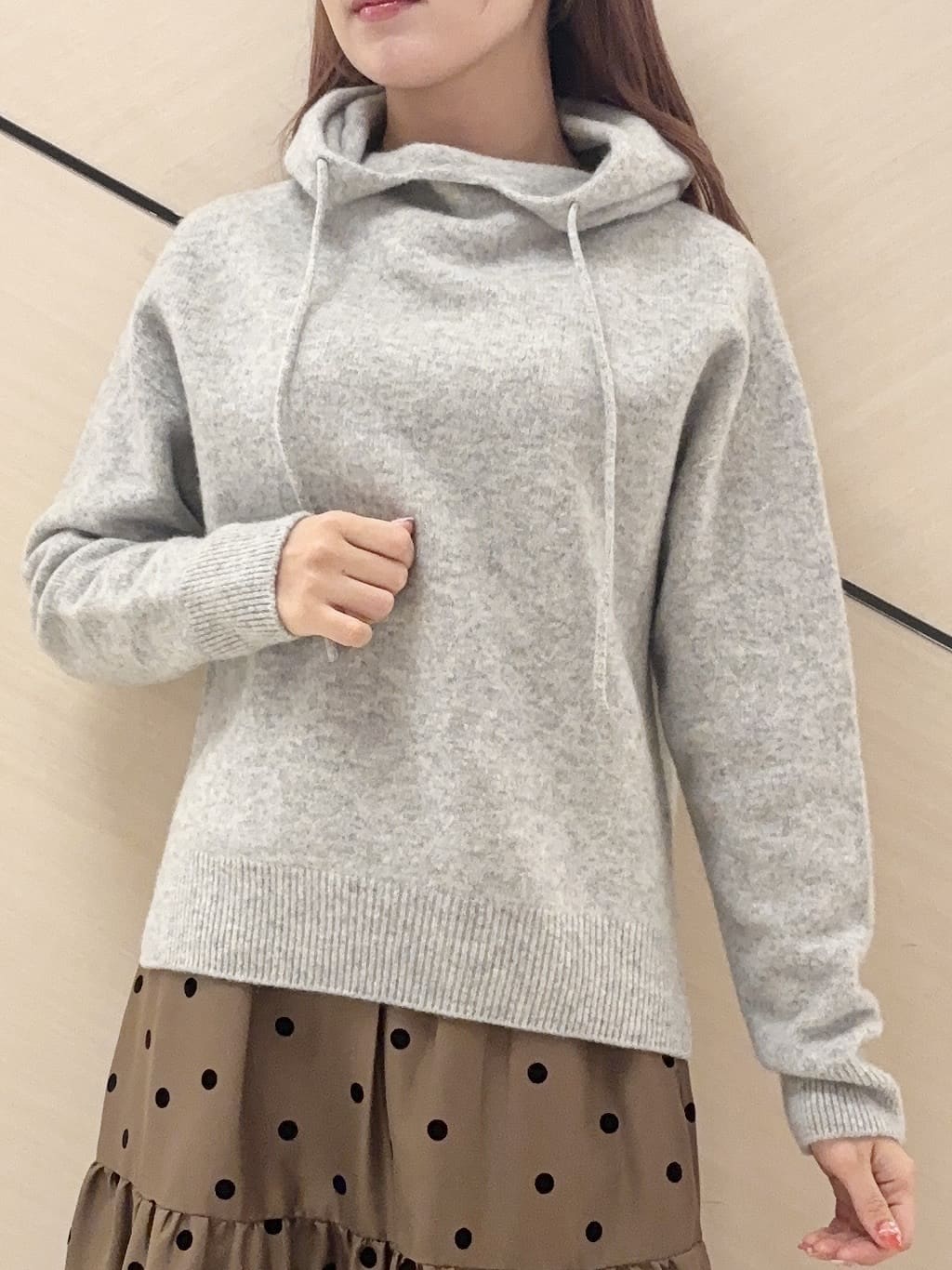 Rinaさんの「DRESSTERIOR｜カシミヤブレンドフードニット」を使ったコーディネート