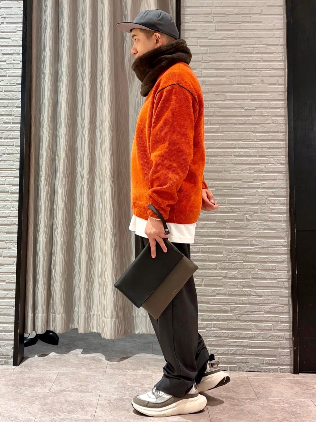 Pーyamaさんの「THE SHOP TK｜【大人の上品カジュアルを叶える】ハグするニット 洗濯機OK／6色展開」を使ったコーディネート