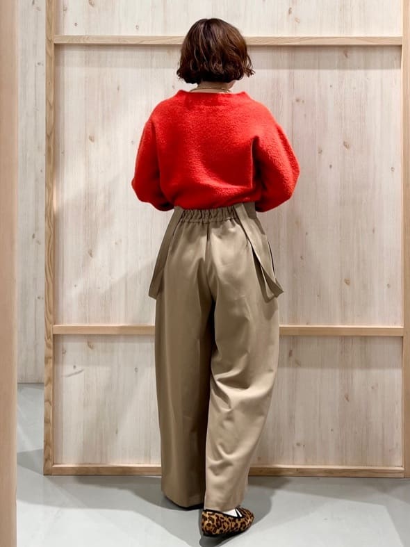 nakoさんの「THE SHOP TK｜【洗える】上品にきらめく フェザーラメニット」を使ったコーディネート