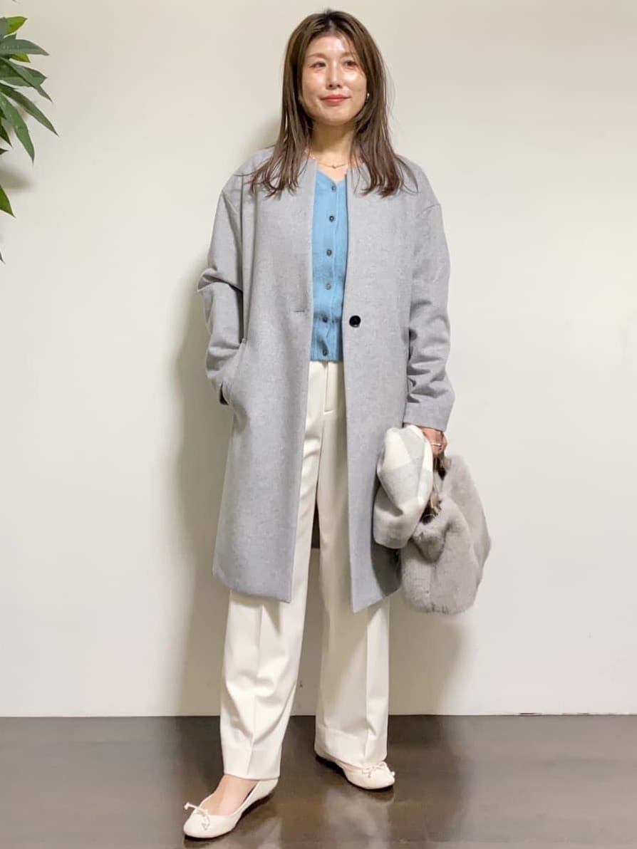 tomoさんの「UNTITLED｜ミニフェイクファーショルダー」を使ったコーディネート