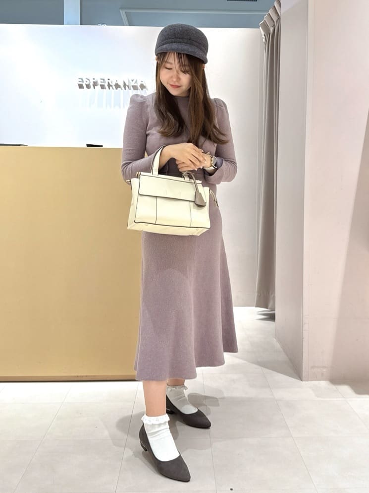 neinaさんの「ESPERANZA｜《定番》晴雨兼用クッションフラットパンプス」を使ったコーディネート