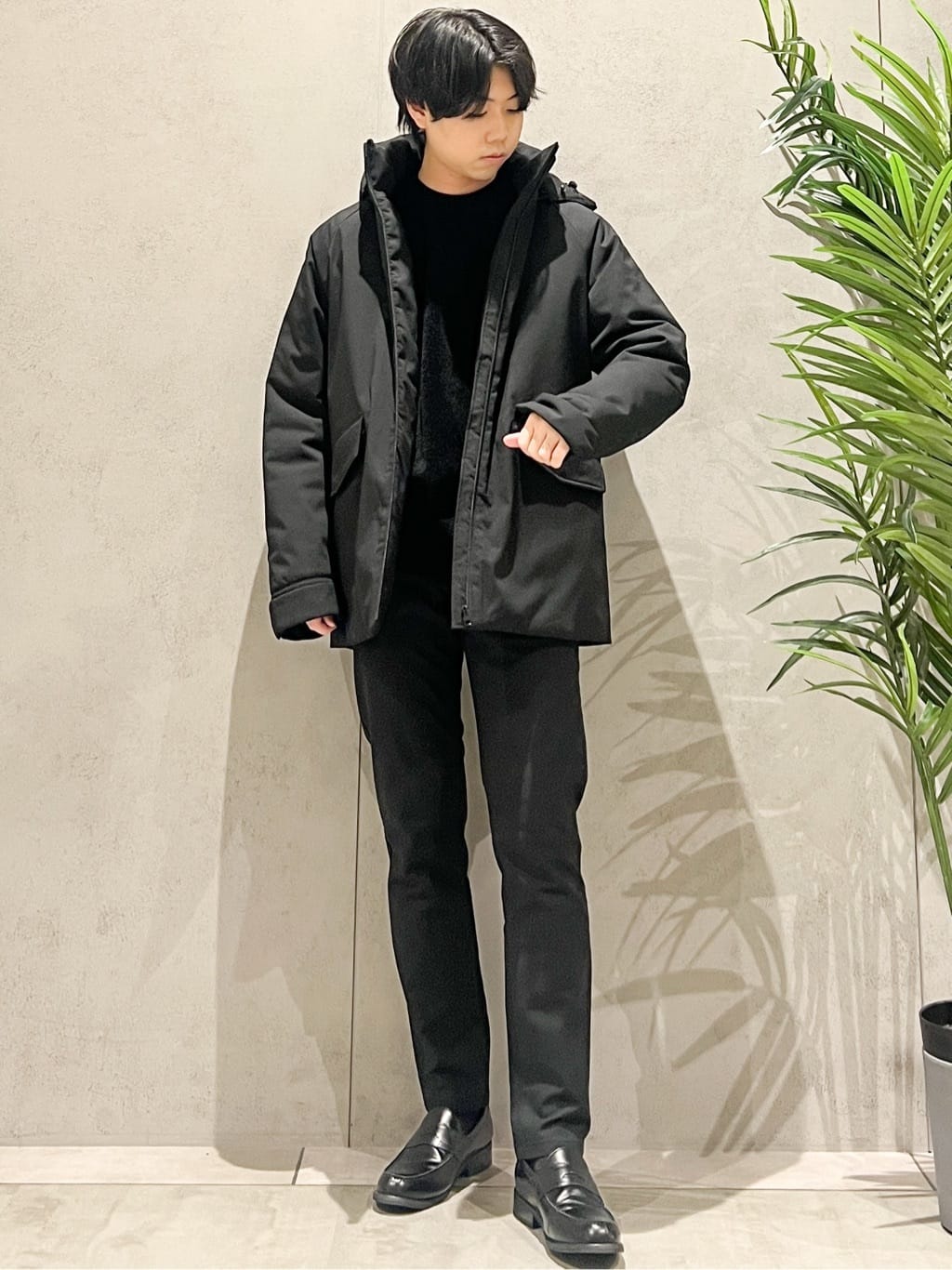 SHI-MAさんの「THE SHOP TK｜【軽くて、暖かい】SORONA／ソロナ 中綿ブルゾン 防風/軽量/洗濯機OK/フード脱着可」を使ったコーディネート