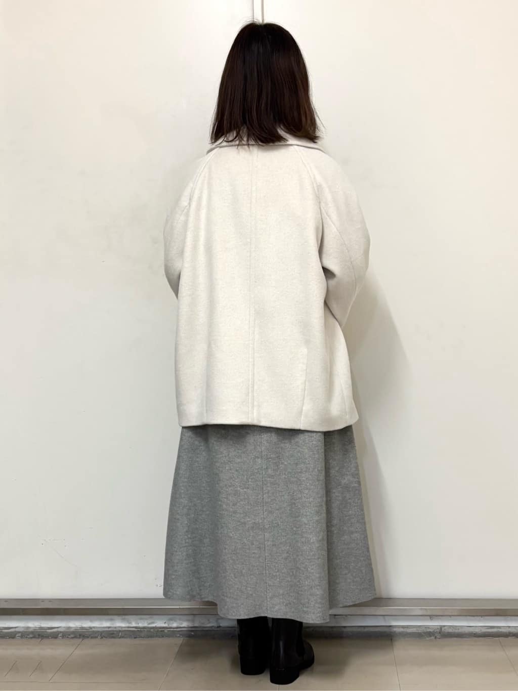 やまさんの「OPAQUE.CLIP｜ラメガーターボートネックニット【洗濯機OK】」を使ったコーディネート