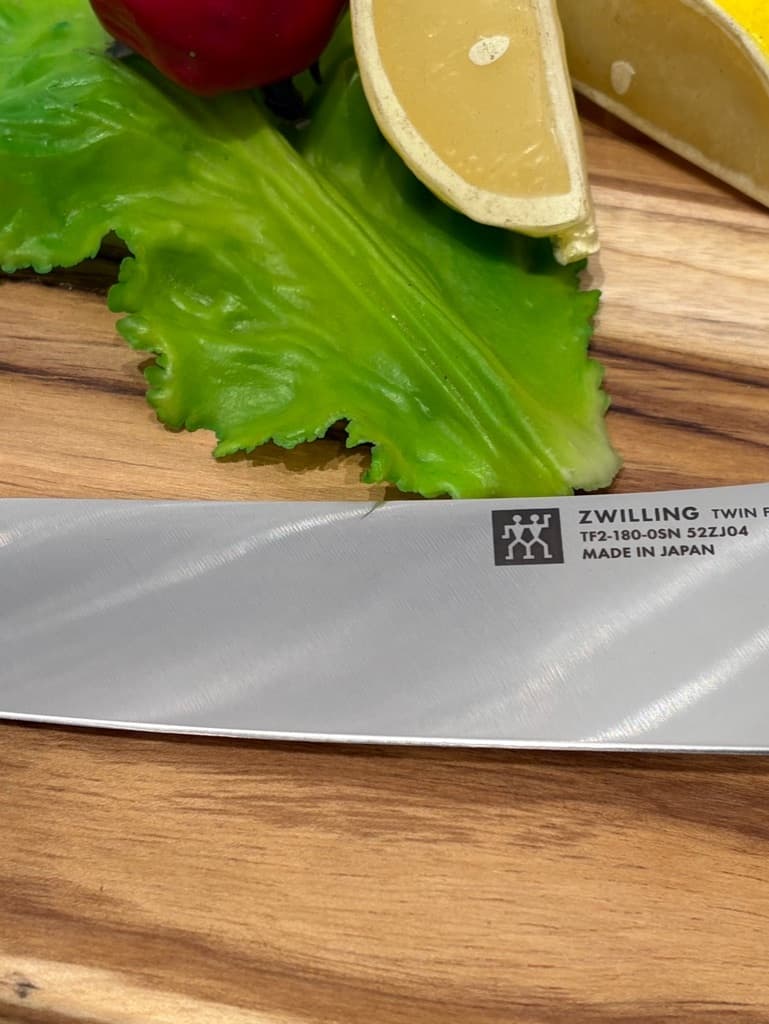 YUKOさんの「212 KITCHEN STORE｜TWIN Fin2 マルチパーパスナイフ 18cm ＜ZWILLING ツヴィリング＞」を使ったコーディネート
