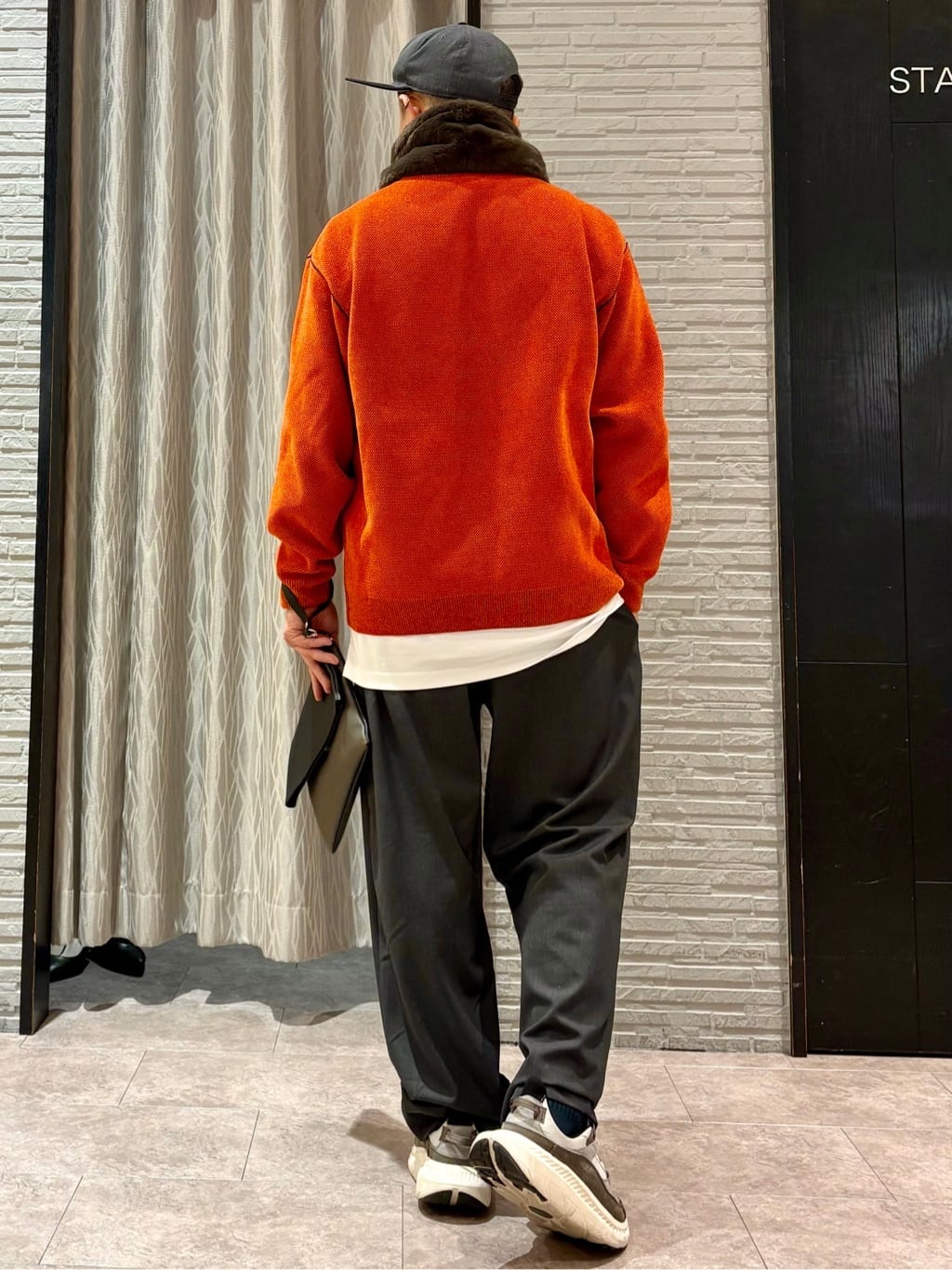 Pーyamaさんの「THE SHOP TK｜【大人の上品カジュアルを叶える】ハグするニット 洗濯機OK／6色展開」を使ったコーディネート