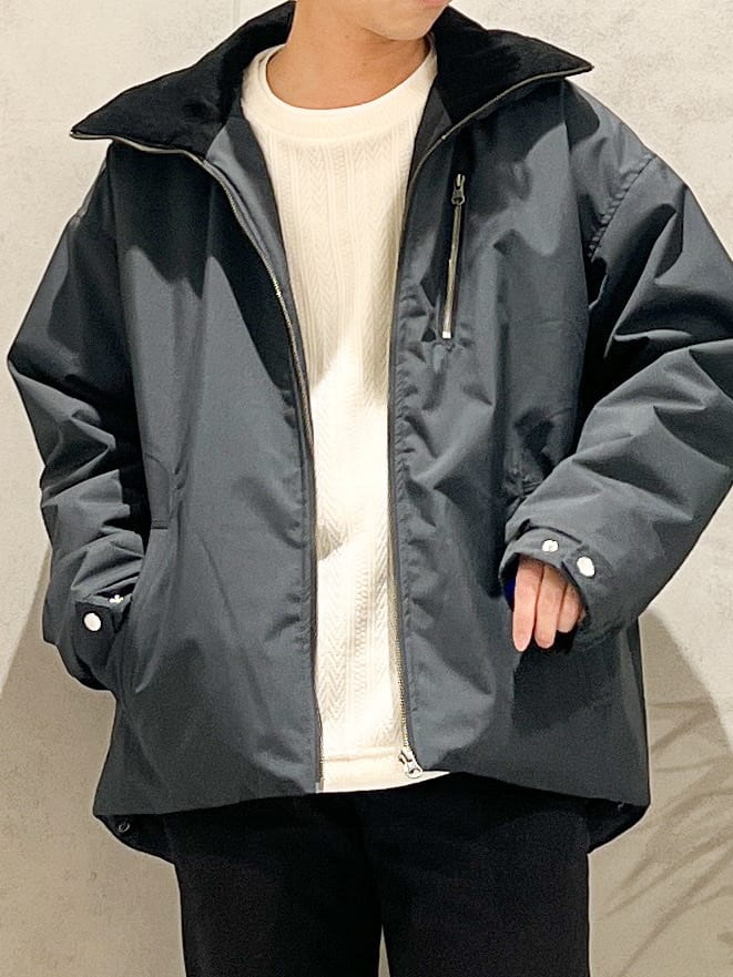 SHI-MAさんの「THE SHOP TK｜【心地良い、滑らかさ】レイヤード風ケーブル ニットソー 【洗濯機OK】」を使ったコーディネート