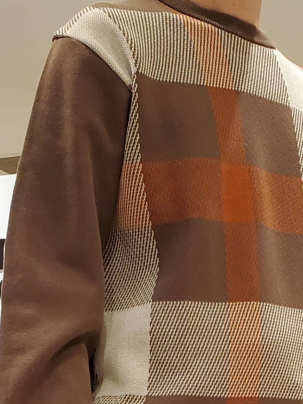 ishidaさんの「TAKEO KIKUCHI｜【Made in JAPAN】ビッグチェック＆スライドパズル柄 ニット」を使ったコーディネート
