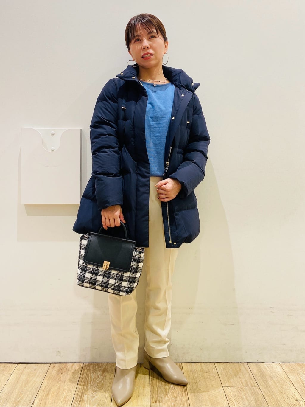 YUKOさんの「index｜KAWADAダウンドロストミドルコート【撥水／洗濯機OK／2WAY／静電気防止裏地】《XS～3L》」を使ったコーディネート