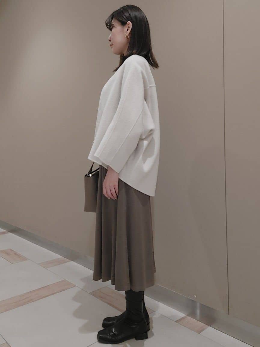 saiさんの「Reflect｜【選べる8色／スカートにもパンツにも◎】ウール混ボートネックニット」を使ったコーディネート