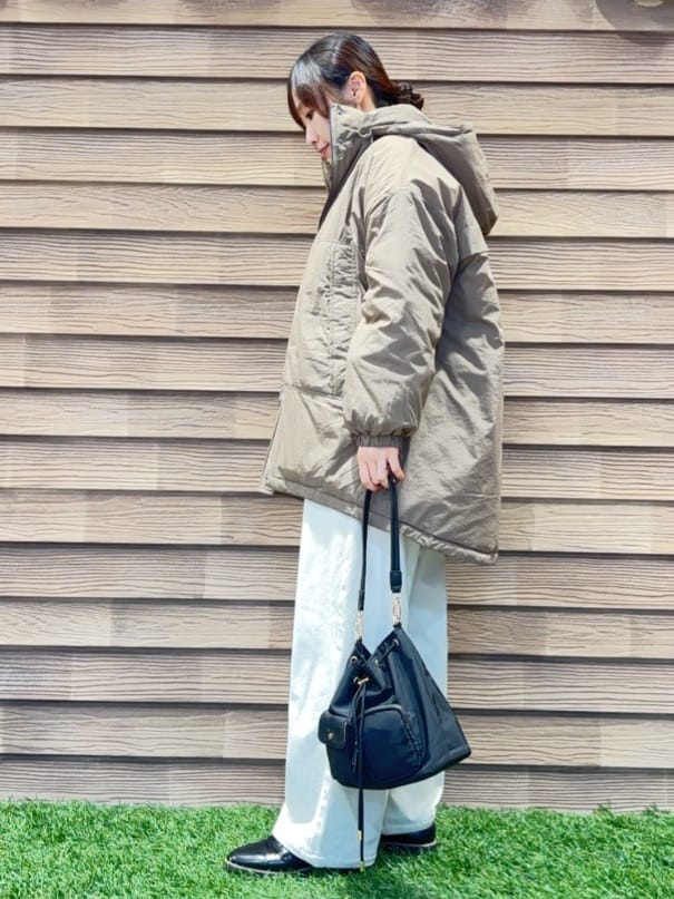 himiさんの「SHOO･LA･RUE｜【あったか/撥水/フード取り外し可能】中綿モンスターコート」を使ったコーディネート