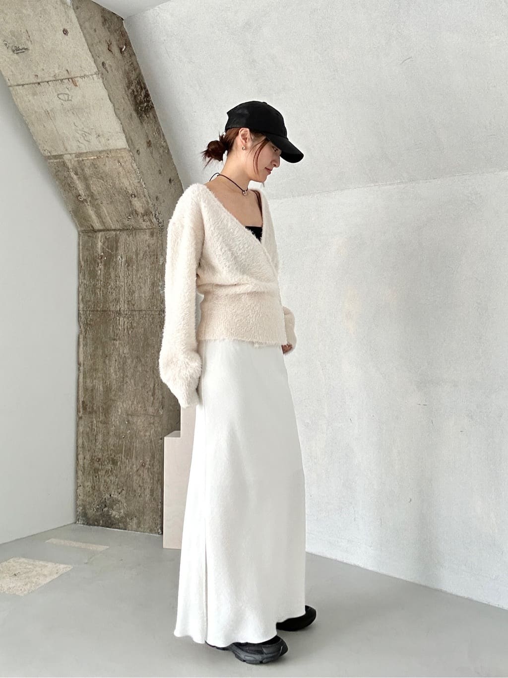 harunaさんの「CODE A｜feather pullover」を使ったコーディネート
