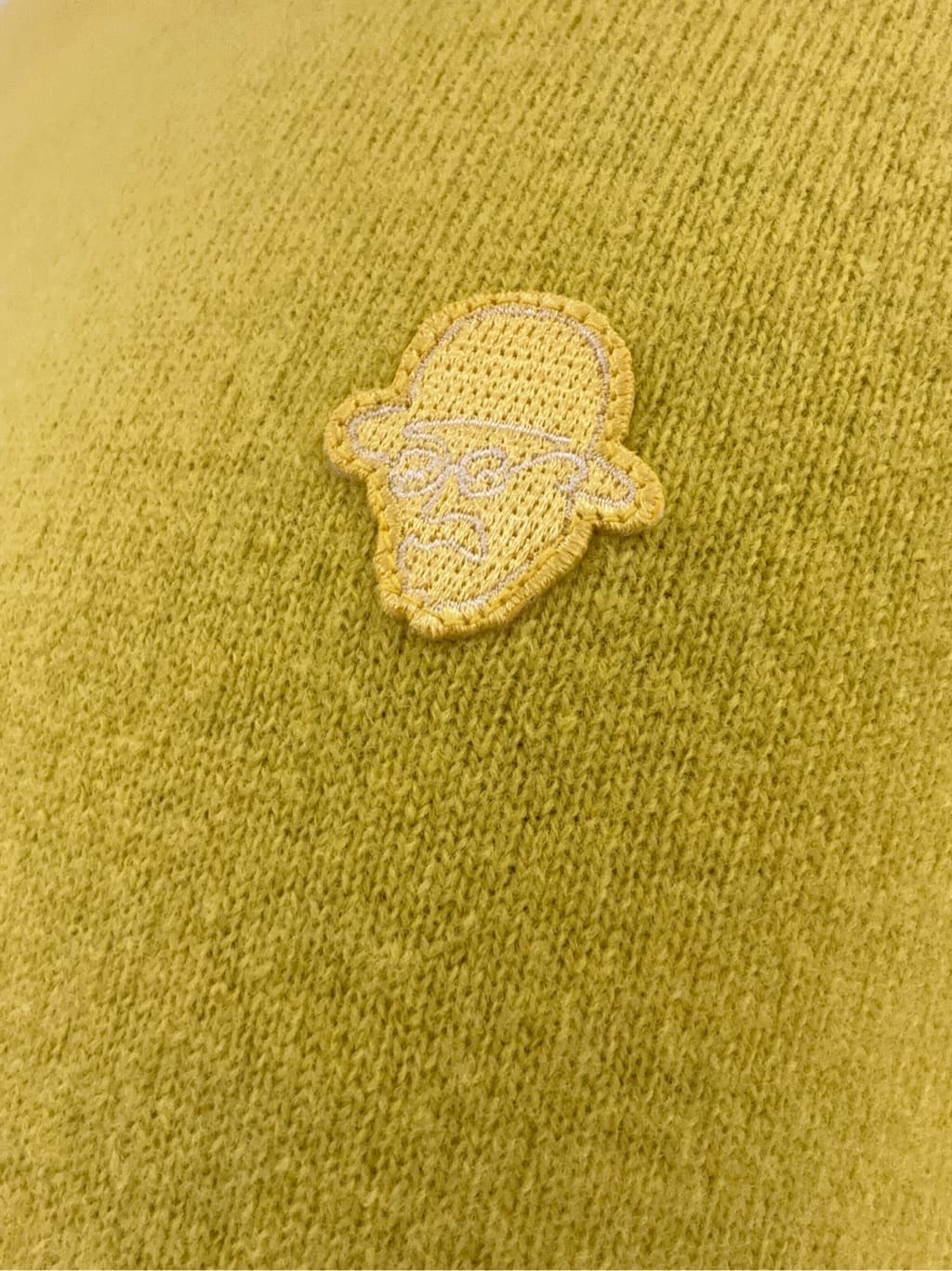 及川さんの「TAKEO KIKUCHI｜【Air Palette Knit】ワンポイント カラーニット プルオーバー」を使ったコーディネート