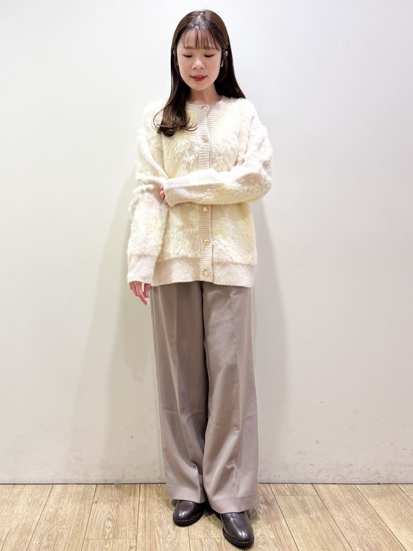 ayaさんの「index｜フリルポケットストレートパンツ【洗濯機OK／防シワ】」を使ったコーディネート